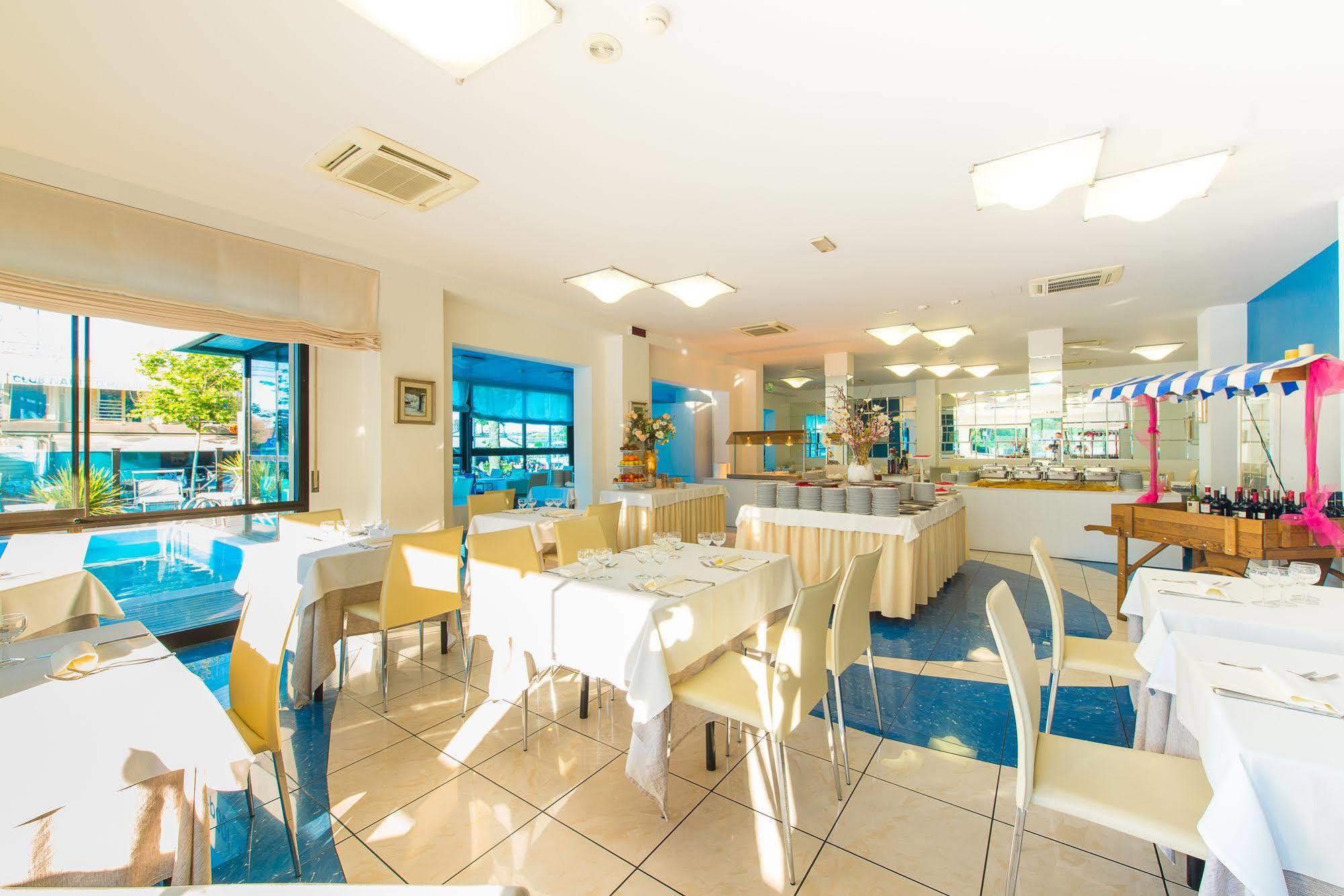 Hotel Giulietta Riccione Exterior foto