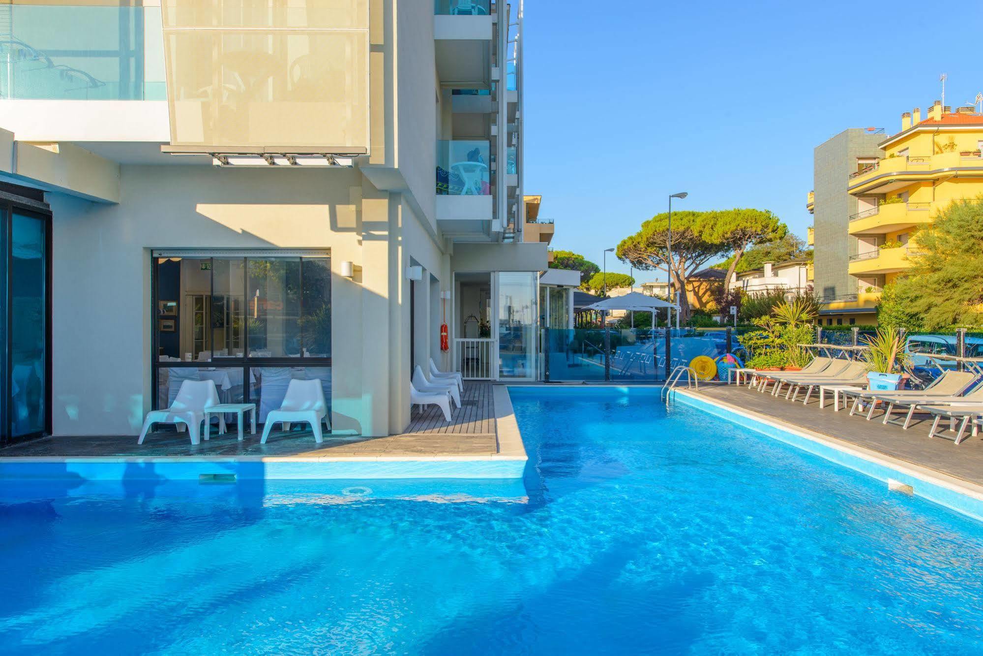 Hotel Giulietta Riccione Exterior foto