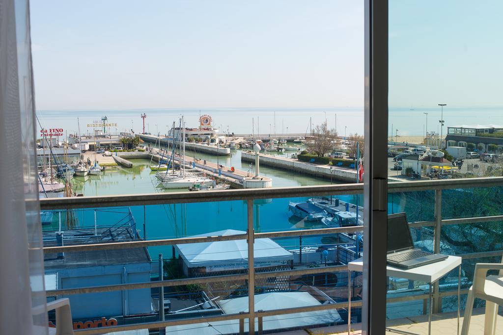 Hotel Giulietta Riccione Exterior foto