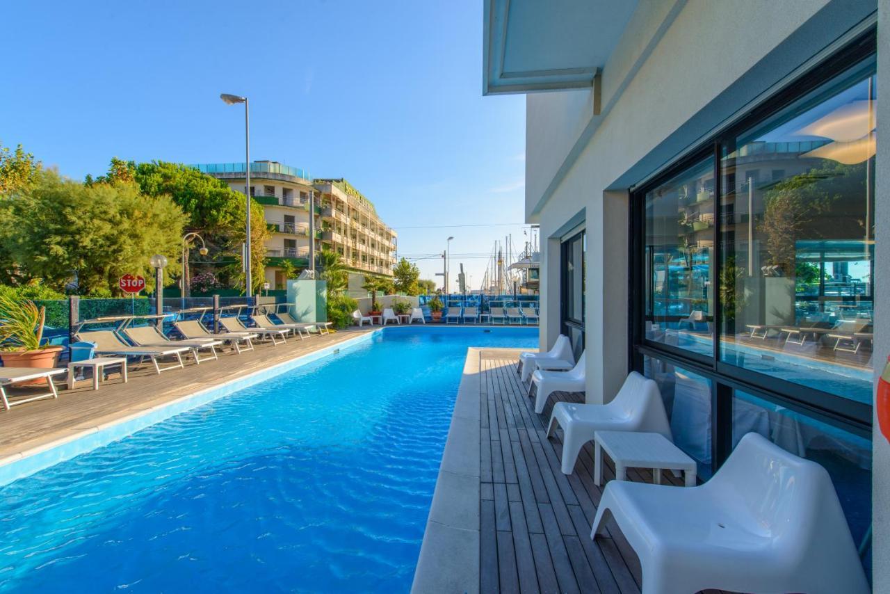 Hotel Giulietta Riccione Exterior foto