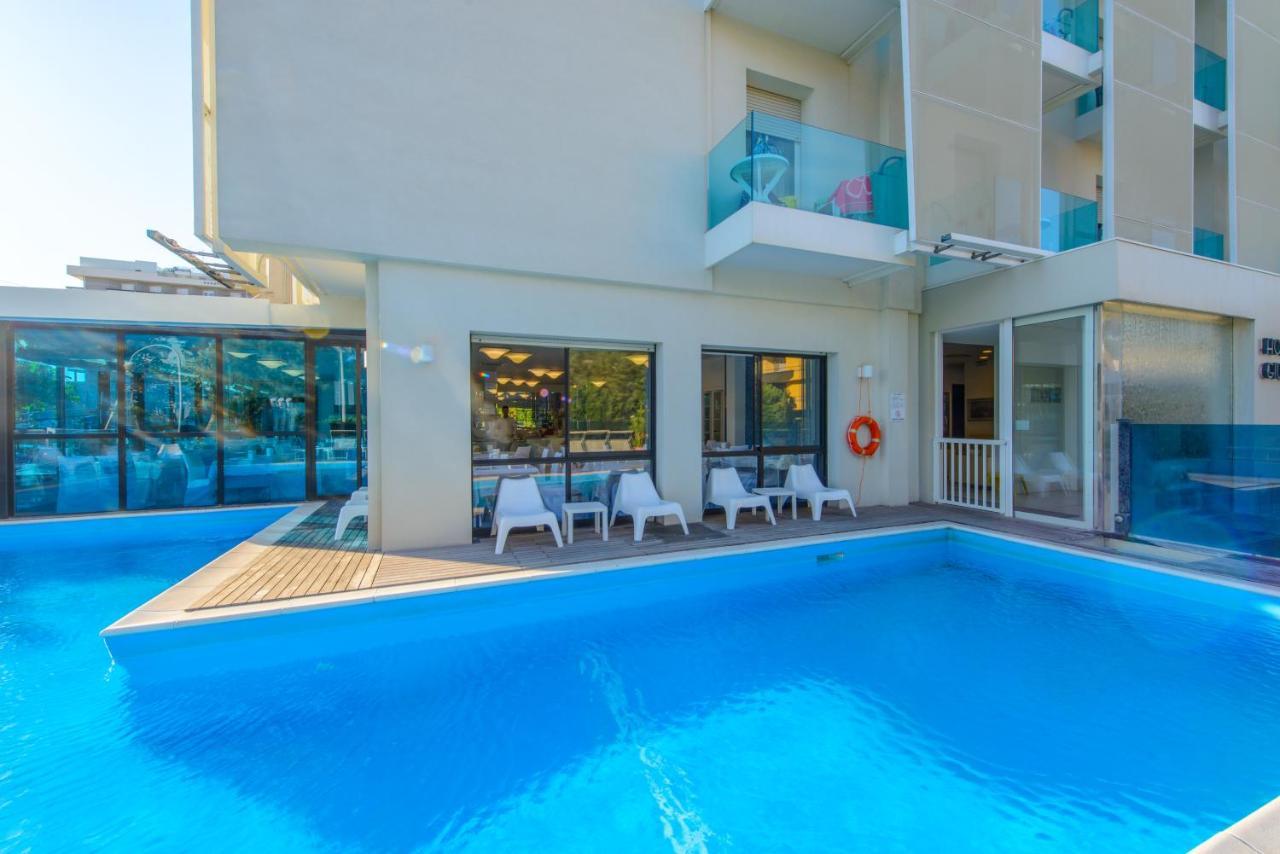 Hotel Giulietta Riccione Exterior foto